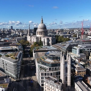 City of London building inspection - no council permit, closure of roads/footpaths or cherry picker required